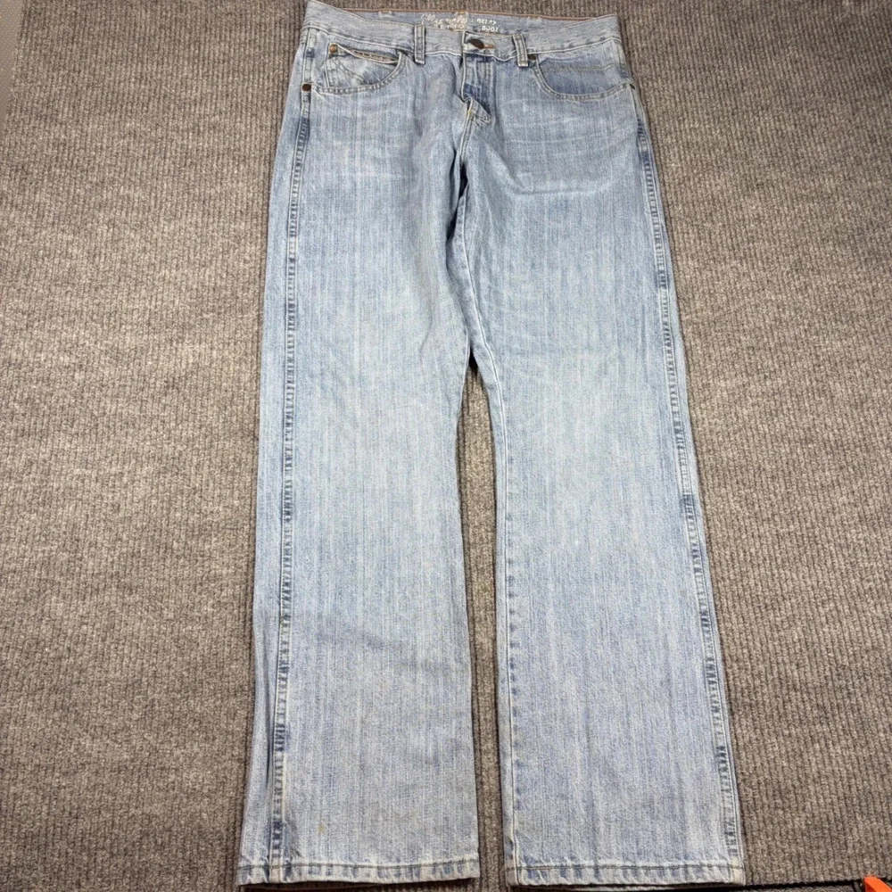 Wrangler Jeans 34x34 Retro Relaxed Bootcut Light Wash WRT20CR Denim - Picture 3 of 9